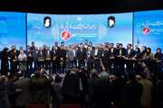 اعطا تندیس مرکز تحقیقات بالینی برتر کشور توسط رئیس جمهور به رییس پژوهشگاه و مرکز تحقیقات غدد و متابولیسم در مراسم افتتاحیه سی امین جشنواره تحقیقات و فناوری علوم پزشکی رازی 